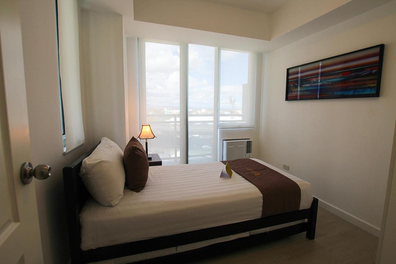 Siglo Suites @ The Azure Urban Resort Residences Paranaque City Екстериор снимка